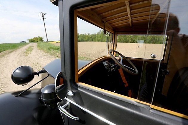 Replika tříkolky Tatra 49.