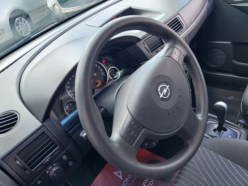 Opel Meriva (2006) 1.6i-16v automat - fotka 9 z 32
