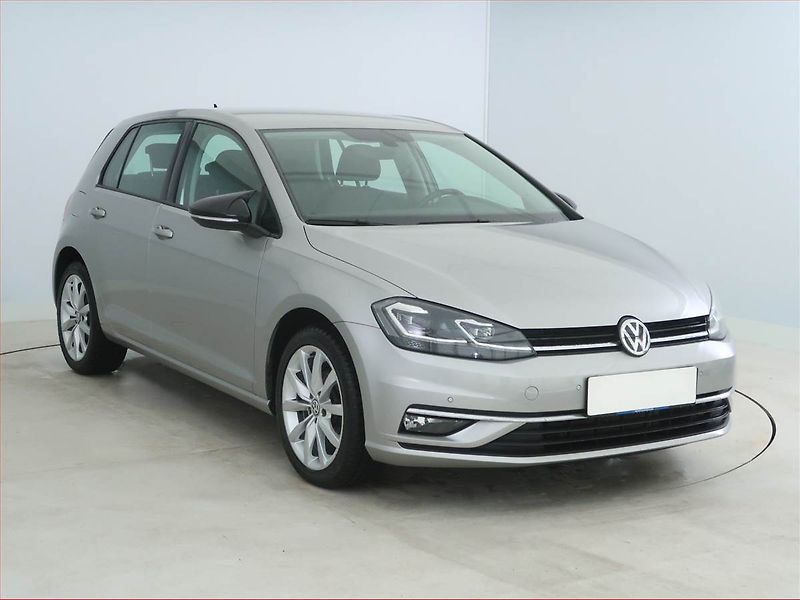 Volkswagen Golf (2019) Highline 1.0 TSI, Tempomat - fotografie inzerátu