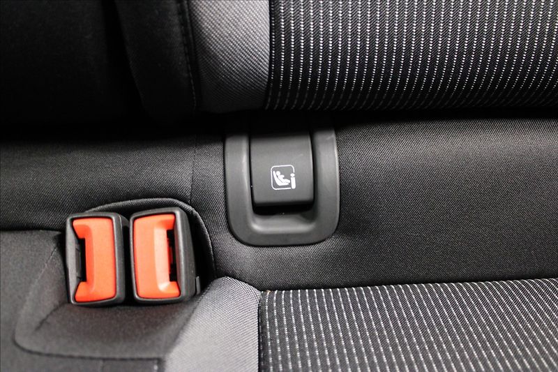 Škoda Octavia 2,0 TDI Ambition 1.majitel CZ - fotka 28 z 36
