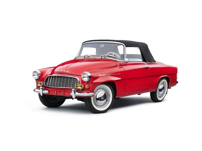 Škoda 450 se začala vyrábět před 65 lety