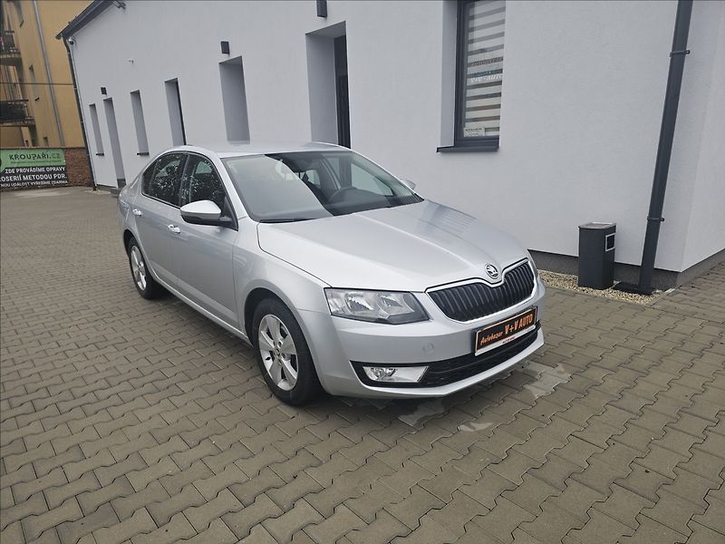 Škoda Octavia III 1,4TSi 103KW Elegance - fotka 1 z 44