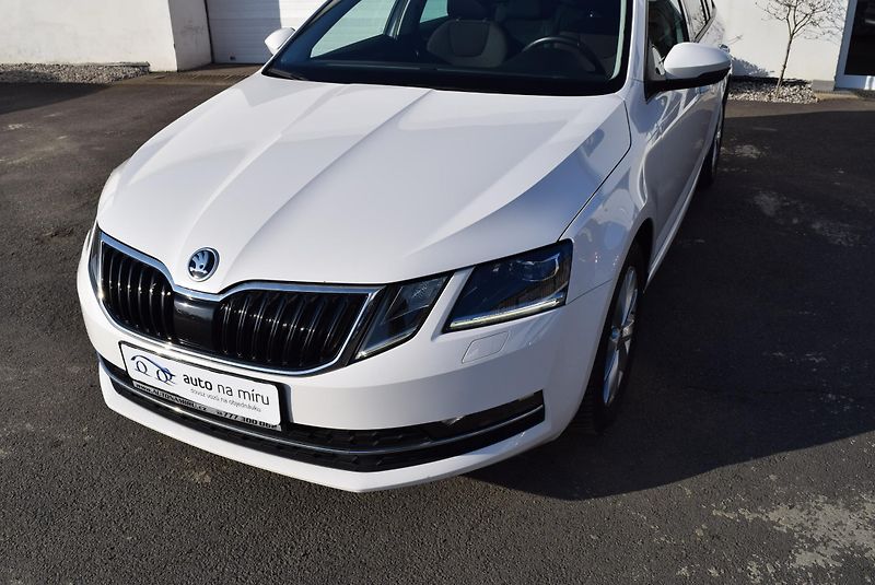 Škoda Octavia (2020) 1.5TSI 110kwSTYLE FULL LED NAV - fotka 2 z 48