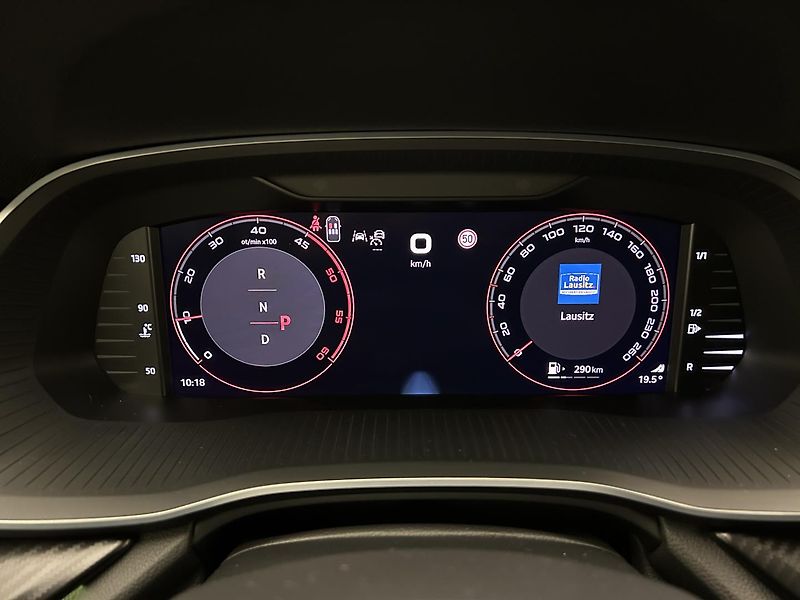 Škoda Octavia 2.0 TDI SportLine - fotka 10 z 23