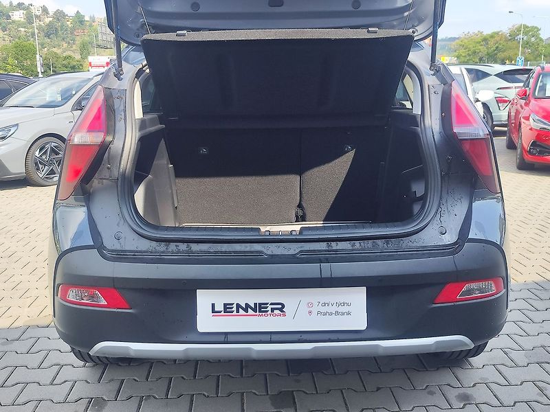 Hyundai Bayon 1.0 T-GDI/74kW DCT Smart Clima - fotka 9 z 26