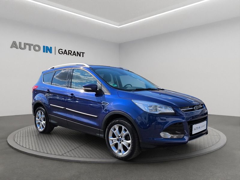 Ford Kuga (2016) 1.5 EcoBoost 110kW, Serv. knih - fotka 3 z 21