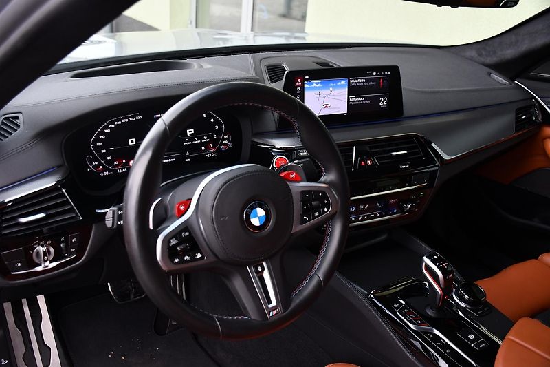 BMW M5 COMP.HUD H/K CARBON CERAMIC ČR - fotka 15 z 45