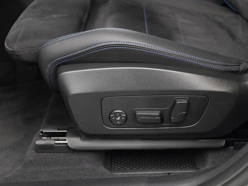 BMW X1 xDrive20d - fotka 21 z 22