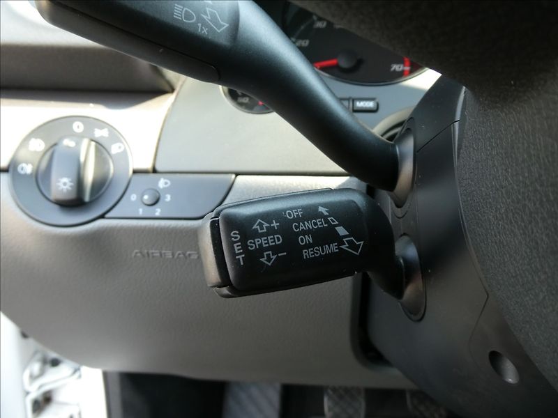 Seat Exeo 1,8 TSi 88kW serviska, 2x kola - fotka 25 z 37