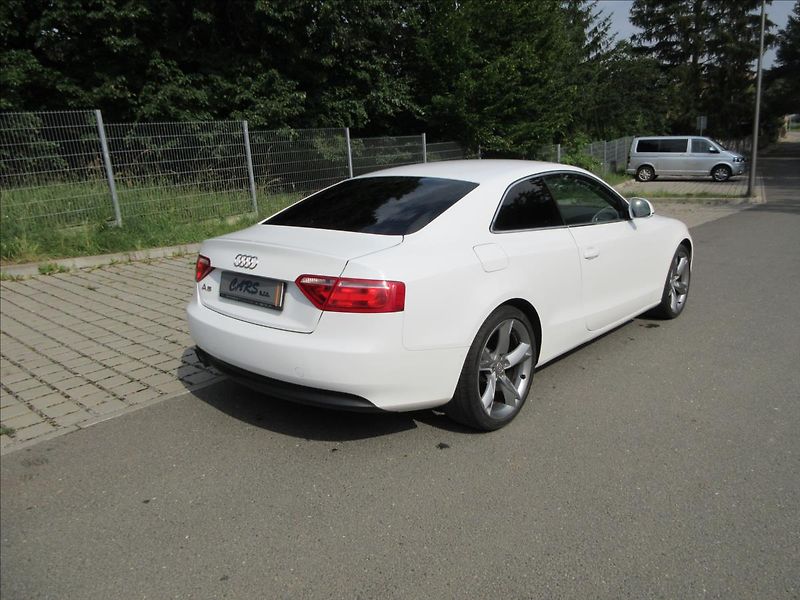 Audi A5 1,8 TFSi 125Kw, Xenon, Nové v - fotka 9 z 23