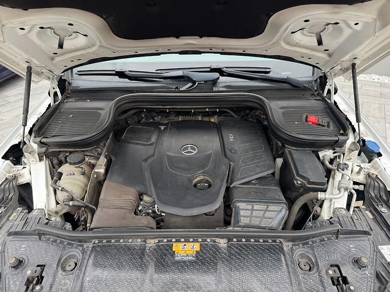 Mercedes-Benz GLE (2019) 350D AMG Line 4Matic - fotka 30 z 30