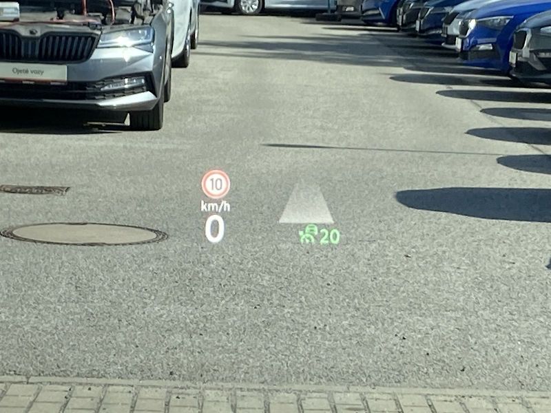 Škoda Octavia (2025) 2.0 TSI 4x4 DSG SportLine - fotka 19 z 39