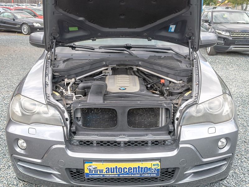 BMW X5 (2007) 3.0D 173KW 7sed – PO SERVISU - fotka 46 z 50