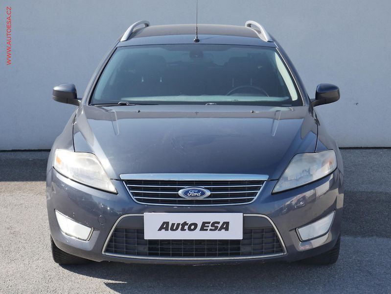 Ford Mondeo (2008) 2.0 TDCi, AC, TZ, park.asist - fotka 2 z 16
