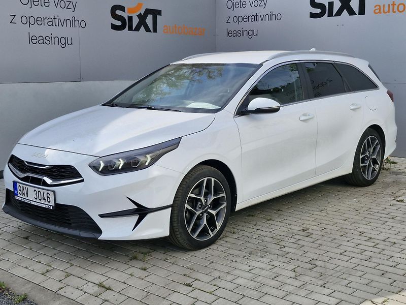Kia Ceed  Top 1,5 T-GDI (118 kW) MAN - fotka 1 z 10
