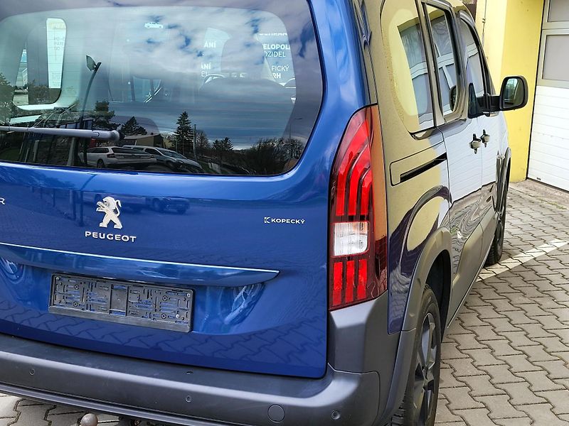 Peugeot Rifter 1,5 B-HDi 96kW,1.majitel,CZ - fotka 10 z 37