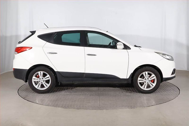 Hyundai ix35 (2011) 1.7 CRDi, Serv.kniha, Tempomat - fotka 6 z 19