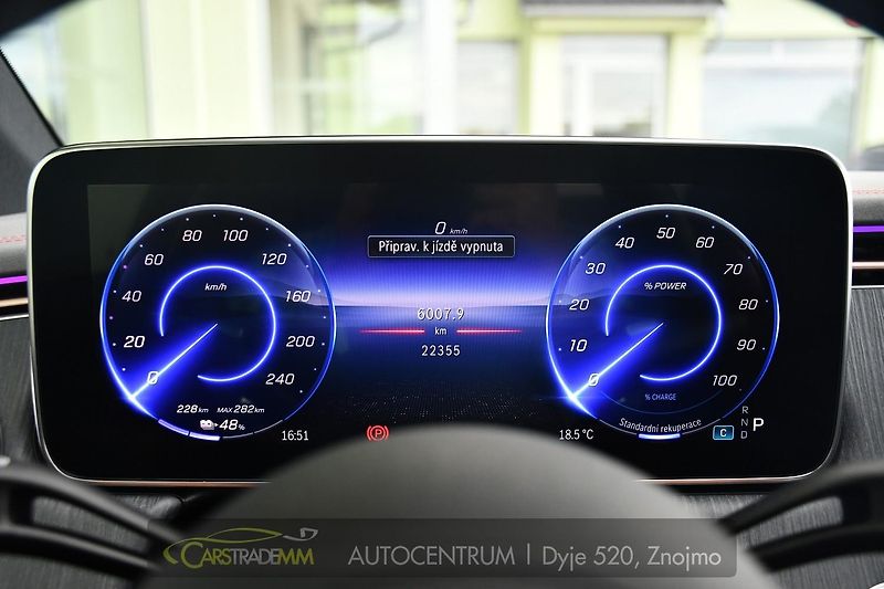 Mercedes-Benz EQE 350 4MATIC AMG  - fotka 31 z 54
