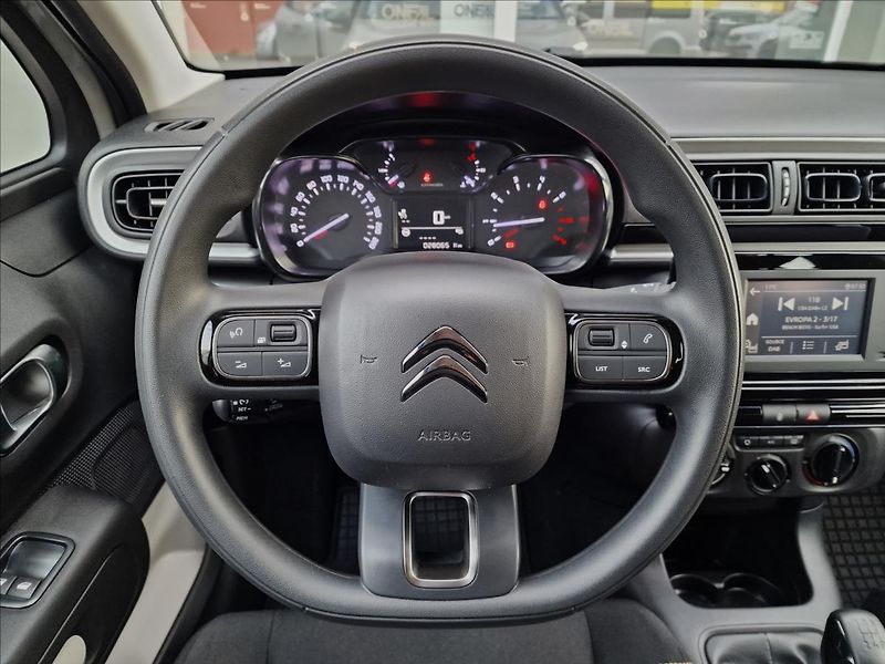 Citroën C3 1.2 PureTech Feel,ČR,1.Maj. - fotka 21 z 47