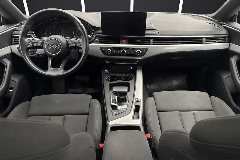 Audi A5 45TFSI quattro NezT Kam Matrix - fotka 6 z 19