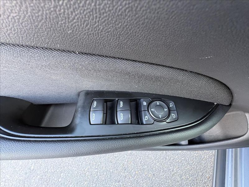 Opel Insignia 1,6 CDTi100kW,Led,Nové rozvody - fotka 4 z 39