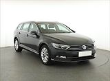 Volkswagen Passat (2018) 2.0 TDI, Automat, Serv.kniha - náhled 1