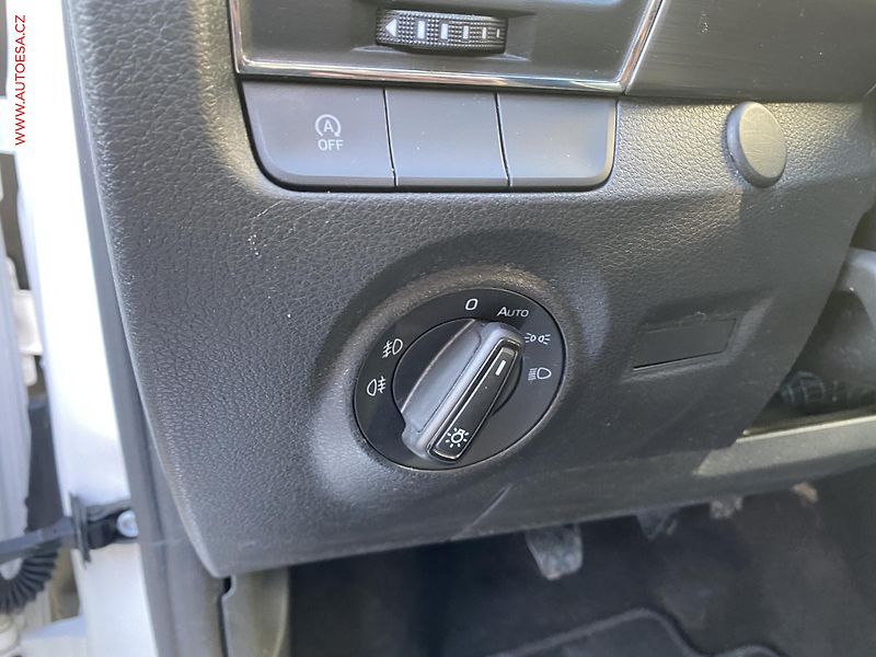 Škoda Fabia (2021) 1.0 TSi, ČR, Style, +kola - fotka 15 z 18
