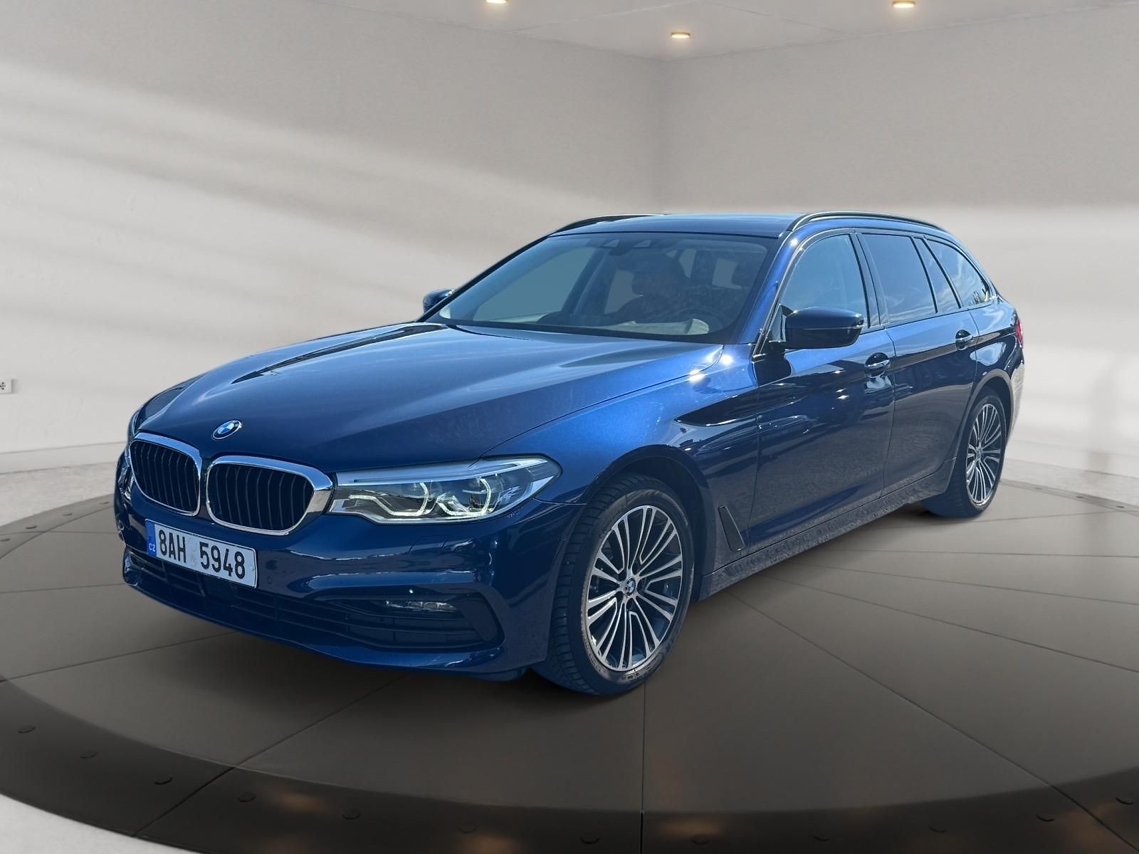 BMW Řada 5 TOURING 520d 140kW 4x4 CZ DPH