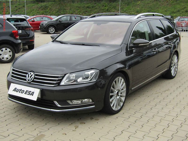 Volkswagen Passat (2011) 2.0TDi 4x4, DSG, navi, bixen - fotka 3 z 16