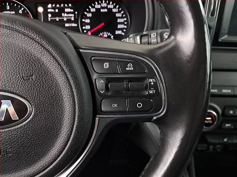Kia Sportage (2017) 2.0 CRDi, 4X4, Serv.kniha - fotka 17 z 22