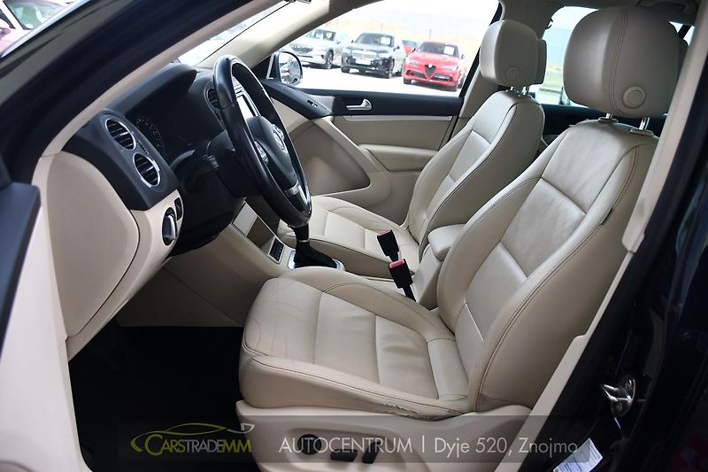 Volkswagen Tiguan 2.0TDi 103kW PANO TAŽNÉ - fotka 11 z 54