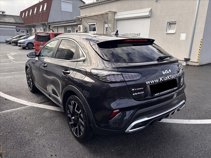 Kia XCeed (2025) 1,6 T-GDI 7DCT 132kW Steel Edi - fotka 4 z 8