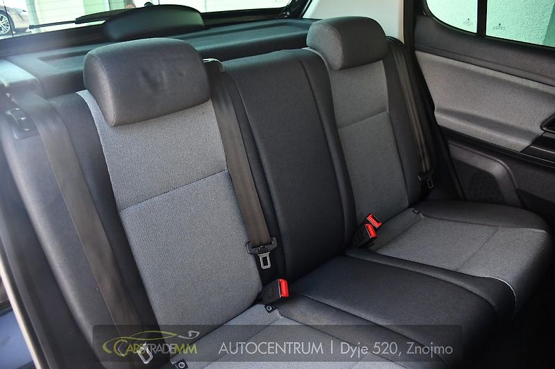 Škoda Fabia 1.2TSi 2xPNEU - fotka 21 z 45