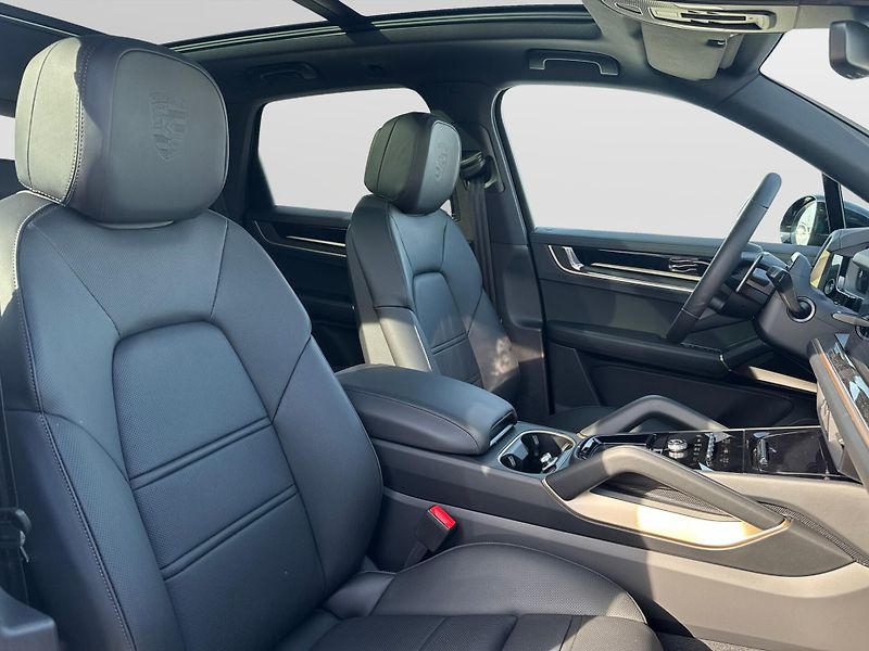 Porsche Cayenne S - fotka 16 z 30