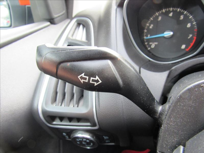 Ford Focus 1,0 EcoBoost 92kW - fotka 22 z 31