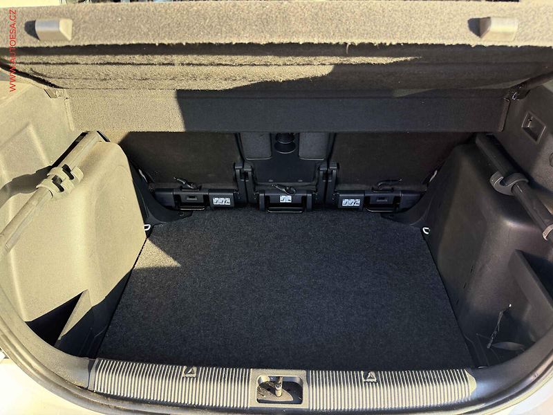 Škoda Yeti (2015) 1.6TDi - fotka 7 z 17