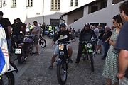Strakonice si připomněly 105 let od zahájení výroby značky ČZ Sjeli se sem majitelé a obdivovatelé legendárních motocyklů. Na dobu, kdy pro čezetu pracoval, zavzpomínal i náš jediný kosmonaut ve vesmíru Vladimír Remek. A ochotně pózoval na společných sním
