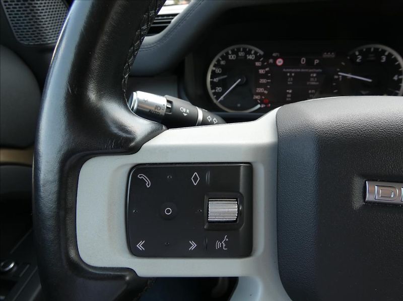 Land Rover Defender 2,0 D200 110,1.Maj, ČR, DPH - fotka 22 z 40