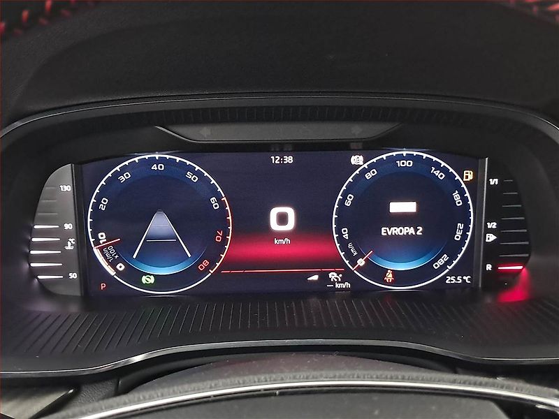 Škoda Octavia (2022) RS 2.0 TSI - fotka 11 z 25