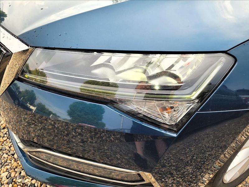 Škoda Superb 1,4 Rezervace!TSI,PHEV,DSG,LED - fotka 47 z 50