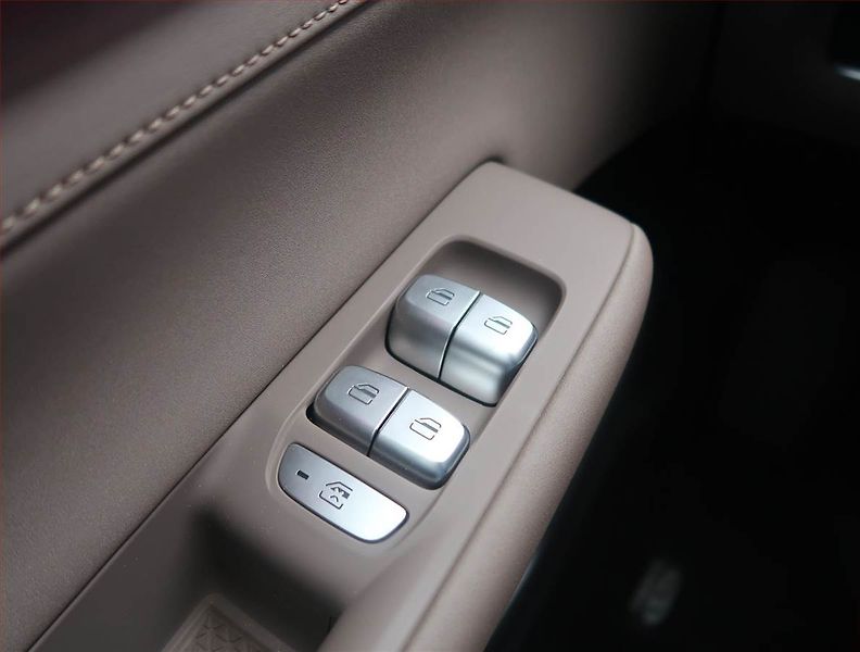 Chery Tiggo 8 (2026) 1.5T PHEV, UNIQUE - fotka 15 z 19