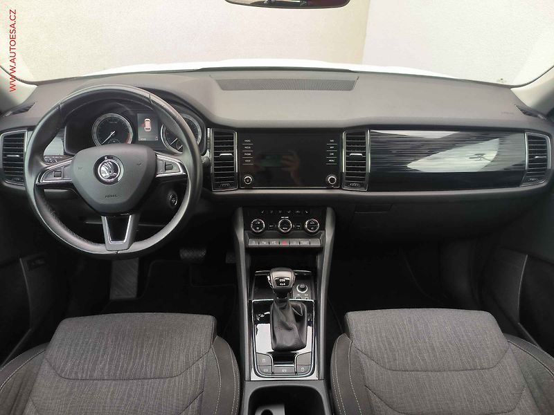 Škoda Kodiaq (2017) 2.0TDi 4x4, Style, DSG, LED - fotka 8 z 32