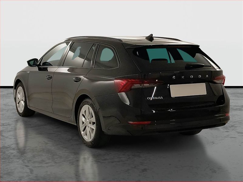 Škoda Octavia (2021) Sportline 1.5 TSI e-tec - fotka 4 z 22