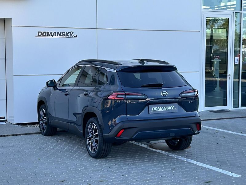 Toyota Corolla Cross (2025) NEW EXECUTIVE 2,0 HEV  - fotka 3 z 14
