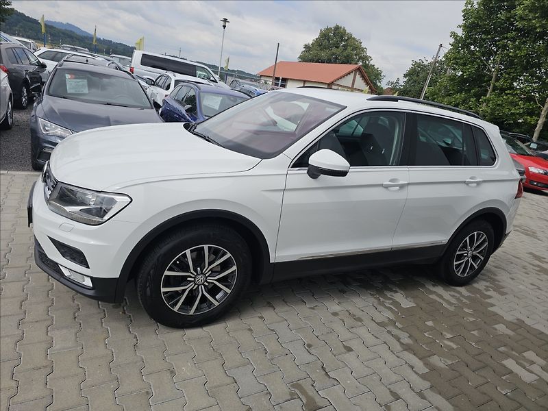 Volkswagen Tiguan 1,4 TSi 110KW COMFORTLINE - fotka 10 z 49