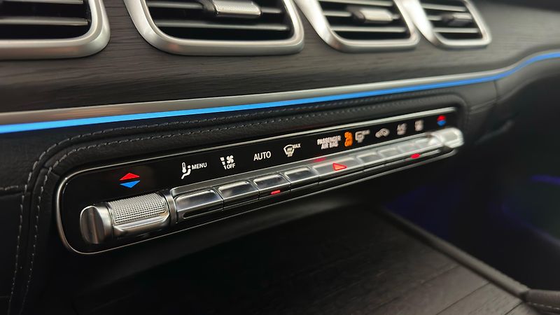 Mercedes-Benz GLS ZÁRUKA / TOP STAV I VÝBAVA - fotka 46 z 73