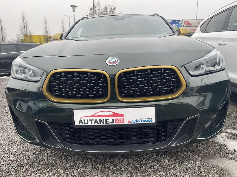BMW X2 2.0xD M-paket-AT-KŮŽE-NAVI-ČR! - fotka 10 z 44