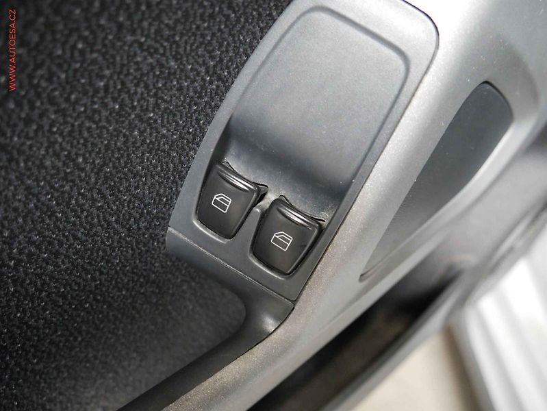 Smart Fortwo (2008) 1.0i Coupe, AT, panorama, AC - fotka 14 z 14