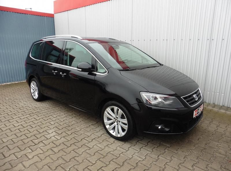 Seat Alhambra 2.0 TDi Xcellence Navi 7.mist. - fotka 2 z 19