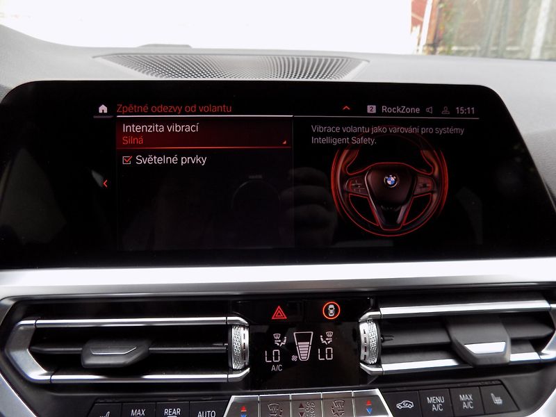 BMW Řada 3 (2020) 320d/xDrive/M-Sport/Full-LED/ - fotka 41 z 47